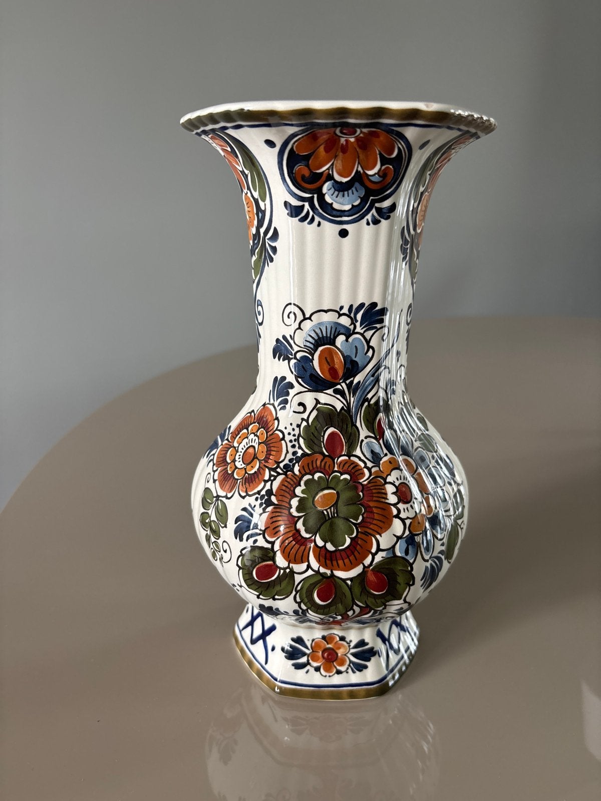 Flora Keramiek Delfts Polychroom Handwerk Vaas, Ophalen of Verzenden