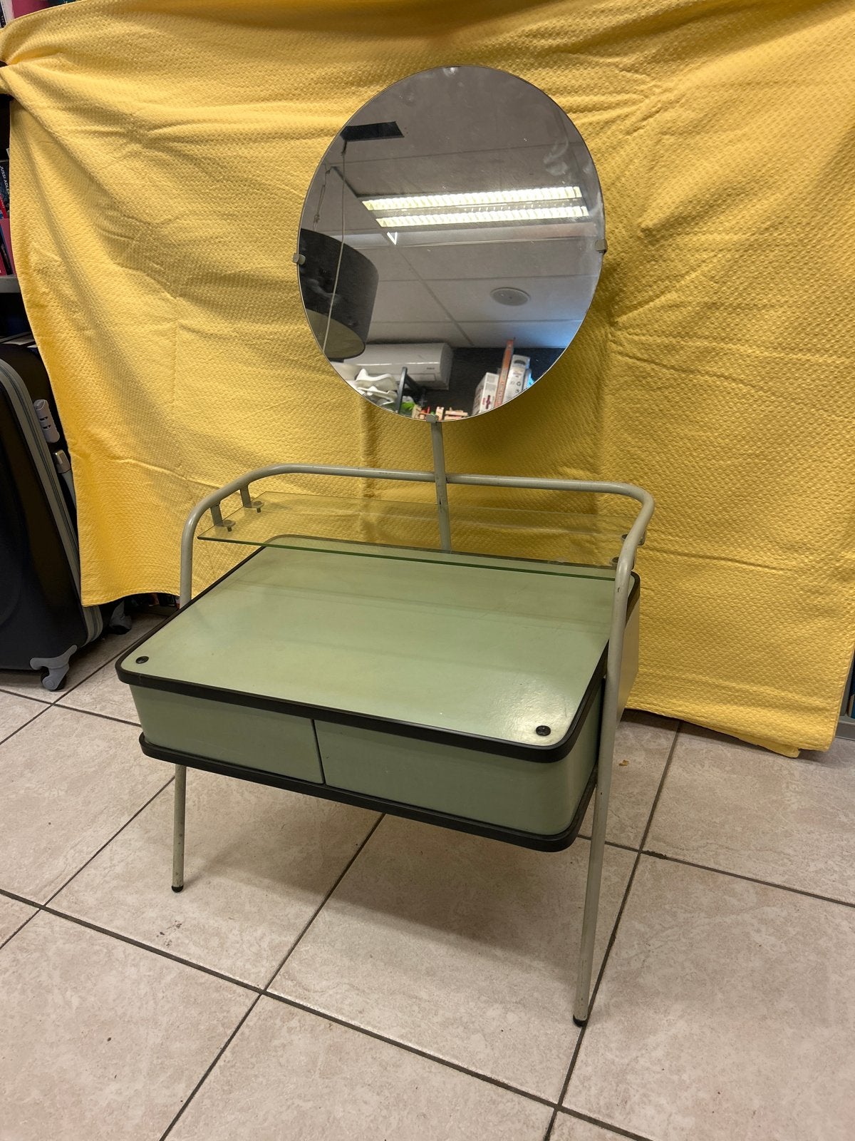 Vintage kaptafel met spiegel en lades, Huis en Inrichting, Tafels | Kaptafels, Gebruikt, Metaal of Aluminium, 100 tot 150 cm, Nvt