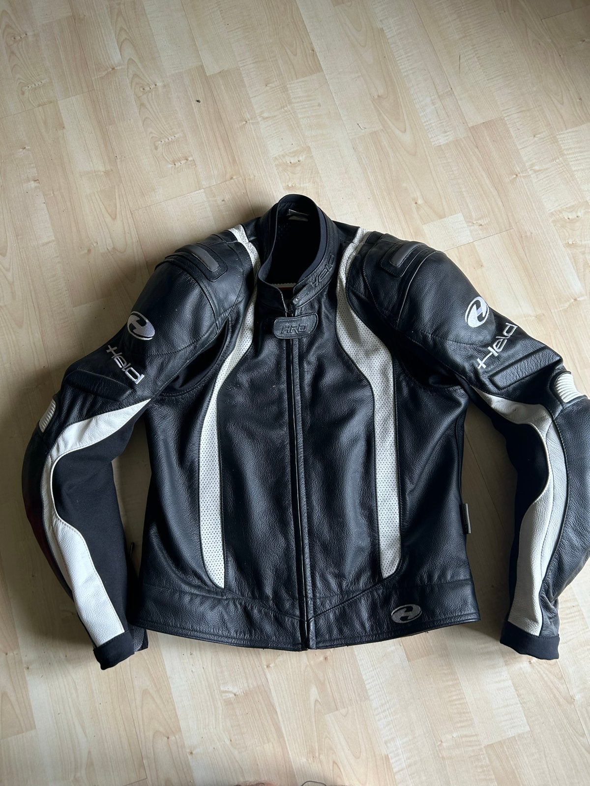 Complete motoroutfit: Pak, helm, laarzen en handschoenen, Ophalen, Tweedehands, Heren, Combipak