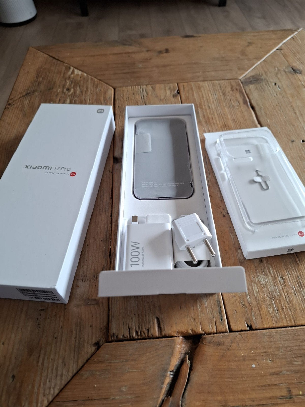 Xiaomi 17 Pro - Nieuw in doos met 100W lader, Telecommunicatie, Ophalen, Overige modellen, Nieuw, Zonder simlock