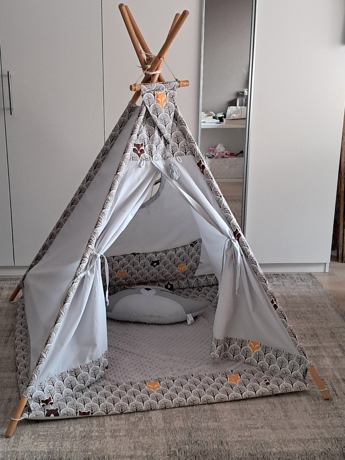 kinderspeeltent wigwam van Izabell Anna Leja, Ophalen, Zo goed als nieuw