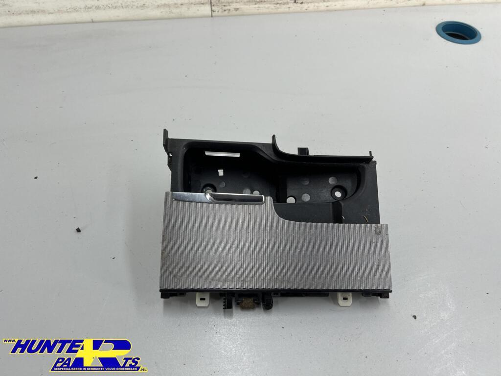Asbak voor Volvo XC90/V90/S90 ('14-'22) 31369149, Gebruikt, Ophalen of Verzenden, Volvo, Volvo