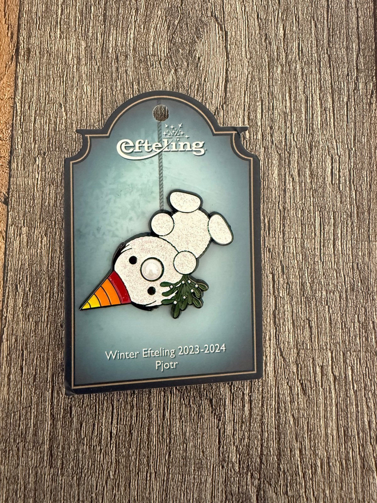 Efteling winterpin pjotr, Ophalen of Verzenden, Gebruikt, Beeldje of Poppetje