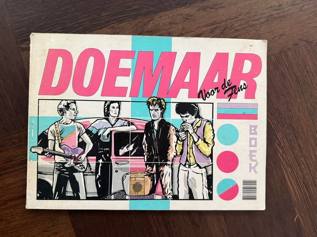 Doemaar Voor de Fens Boek Jaren '80, Ophalen of Verzenden, Gelezen, Artiest