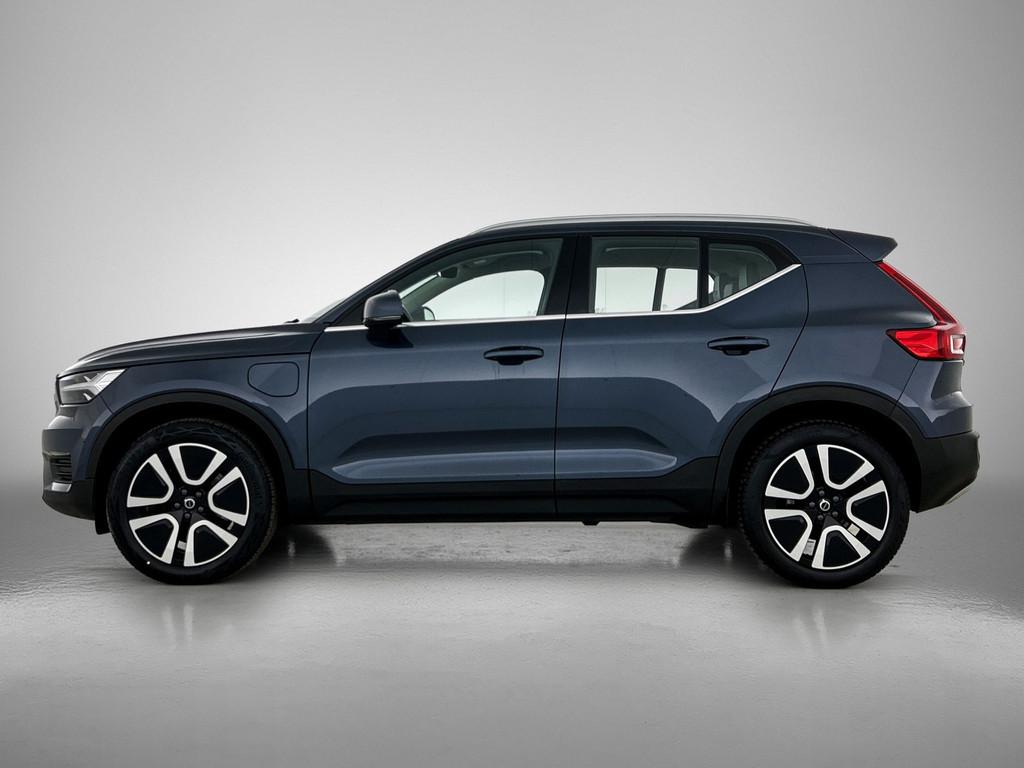Volvo XC40 1.5 T4 Recharge Inscription | Trekhaak | Navi | C, 129 pk, Blauw, Bedrijf, Hybride Elektrisch/Benzine