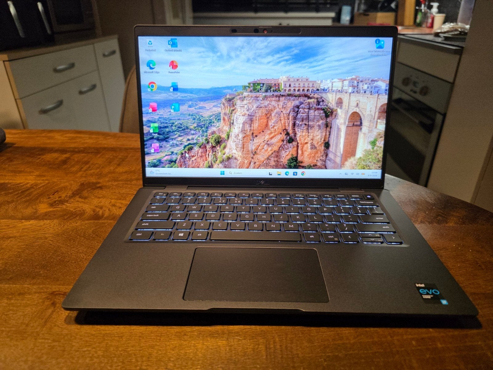 Dell latitude 7420/i7-1165G7/16GB/512GB/W11/Office/Hdmi/14", Gebruikt, 2 tot 3 Ghz, Qwerty, 14 inch