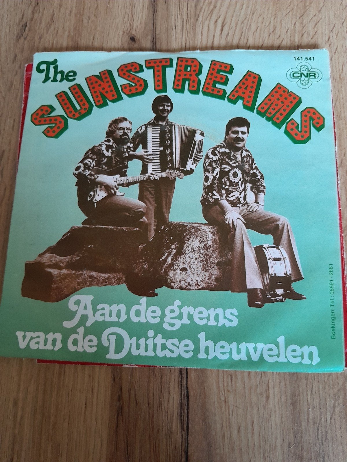 The sunstreams 7inch aan de grens van de duitse heuvelen, Ophalen of Verzenden, Zo goed als nieuw, Nederlandstalig