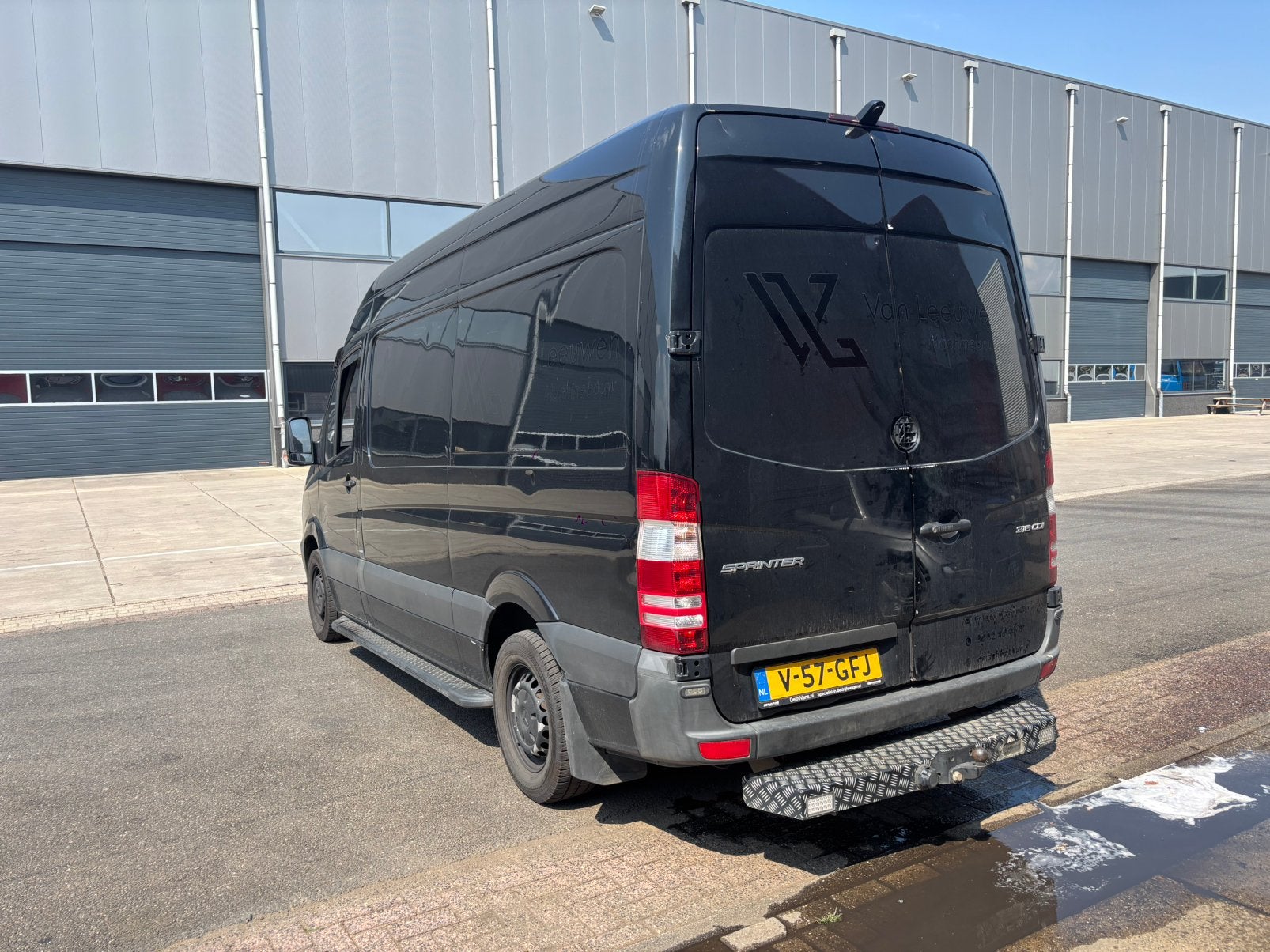 Mercedes-Benz Sprinter 316 CDI L2H2 | 2015 | 124.500 km, Auto's, Euro 5, Achterwielaandrijving, Zwart, 4 cilinders