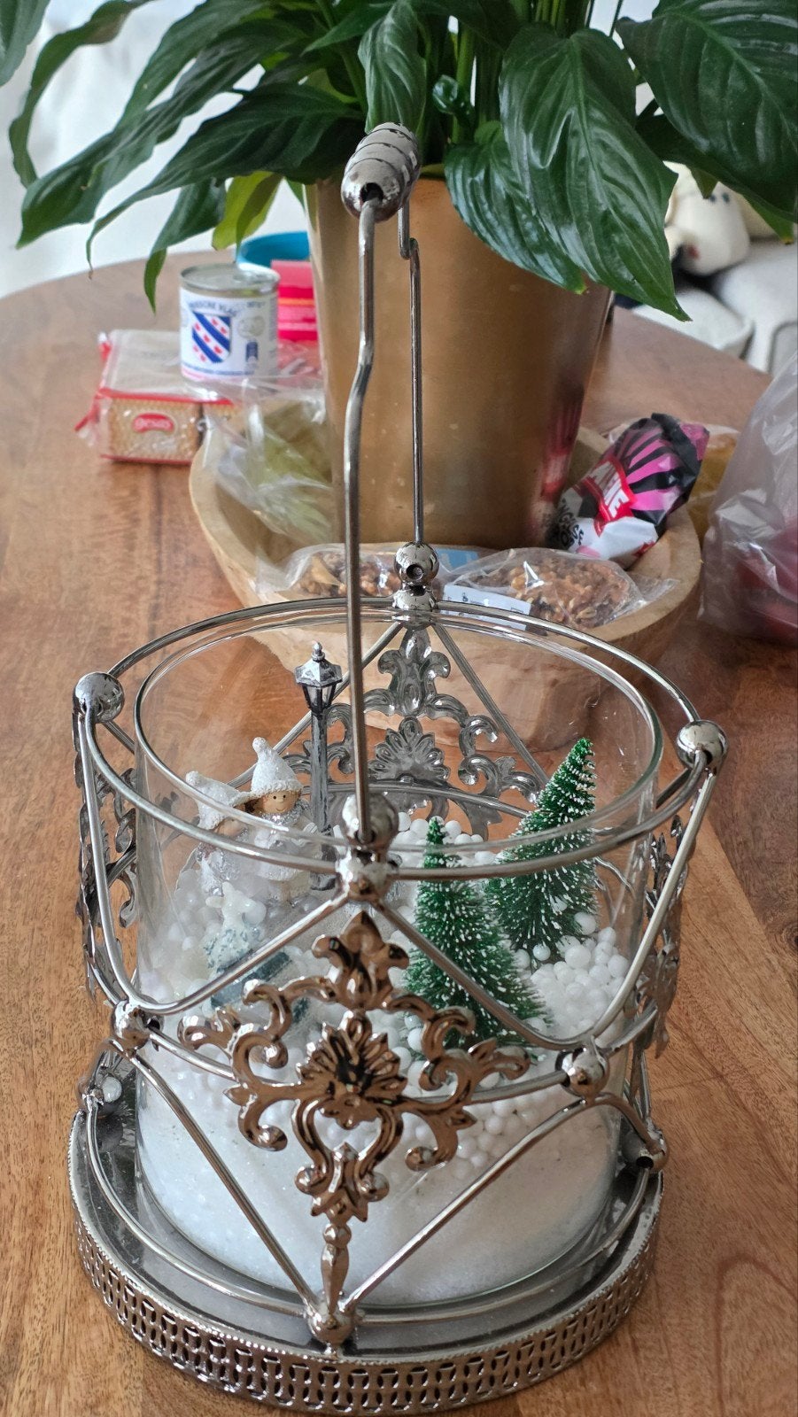 decoratieve kerstlantaarn van glas met een metalen frame, Diversen, Kerst, Ophalen of Verzenden