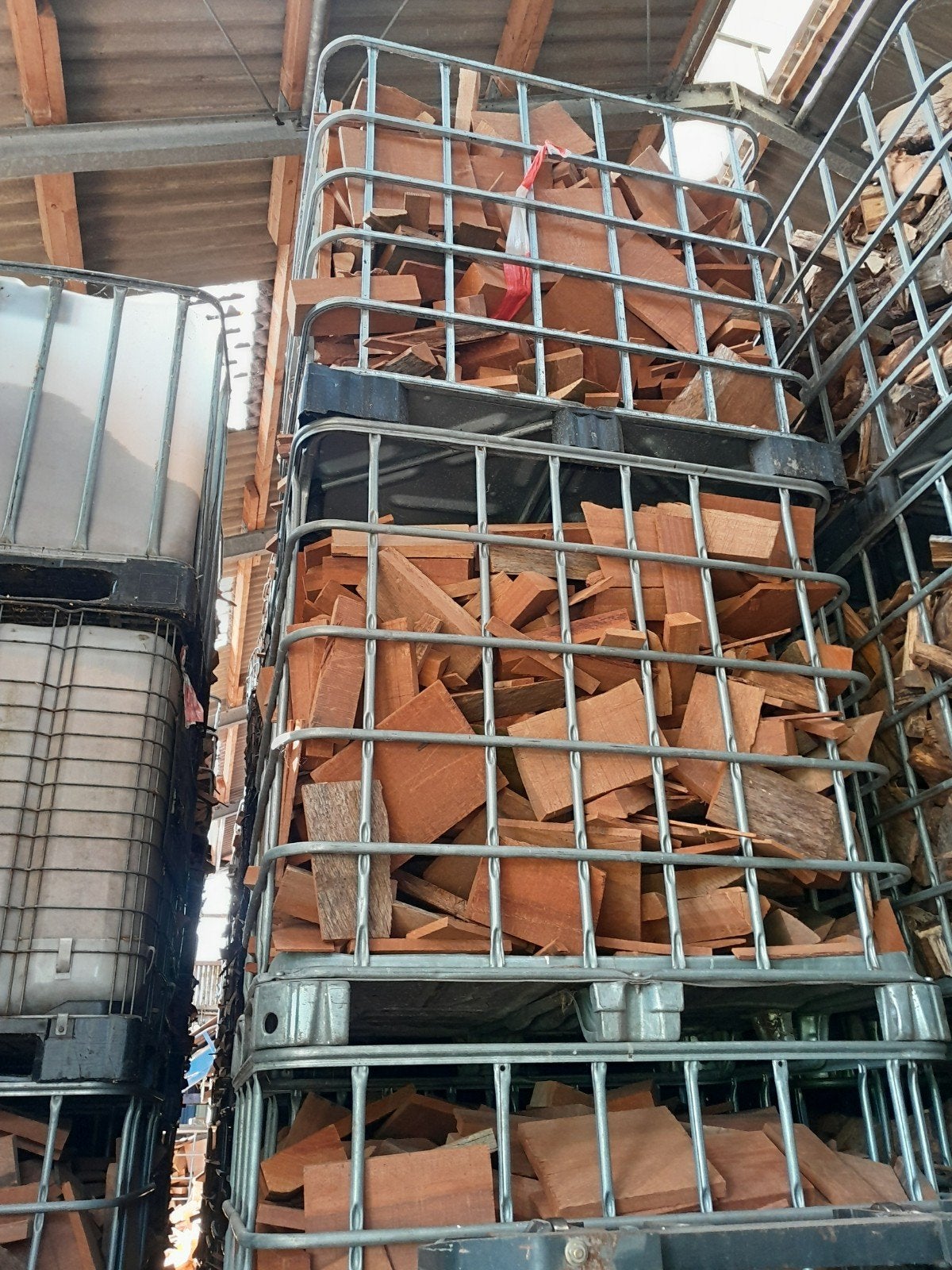 Azobe, Bankirai, Haardhout, Brandhout, 3 tot 6 m³, Ophalen of Verzenden, Overige houtsoorten, Blokken