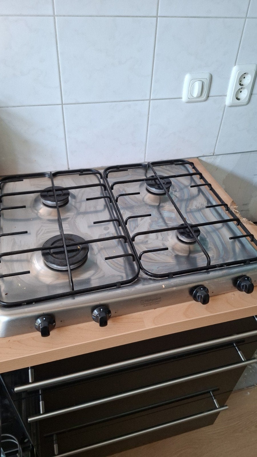 Hotpoint Ariston 4-pits gasfornuis - Gebruikt, Ophalen, Gebruikt, Minder dan 85 cm, 4 kookzones