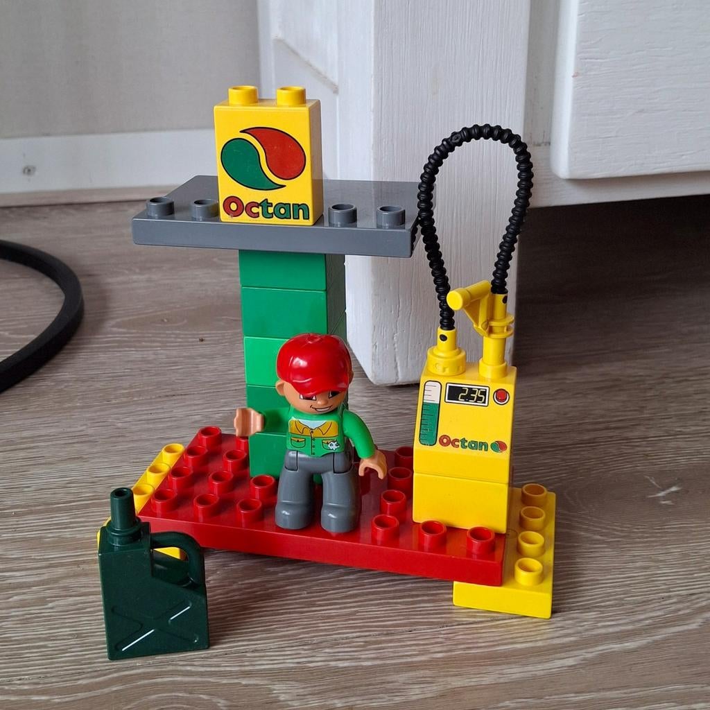 Tankstation, Ophalen of Verzenden, Zo goed als nieuw, Duplo