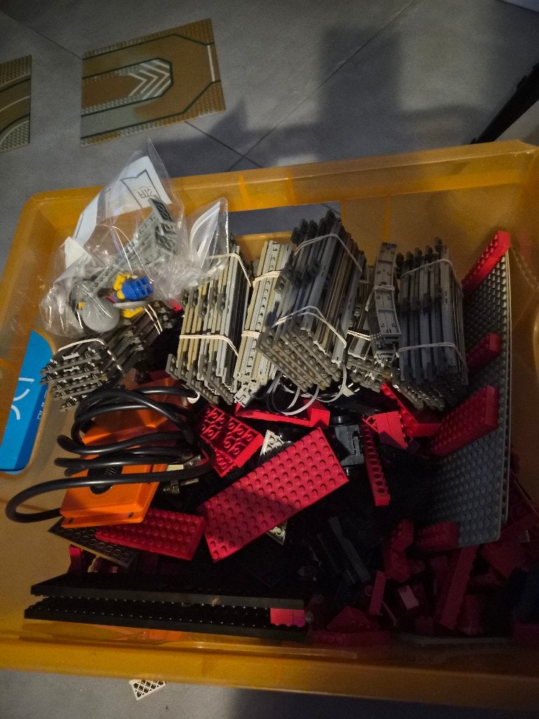 Lego trein 7745, Gebruikt, Lego, Overige typen, Inclusief minifiguren