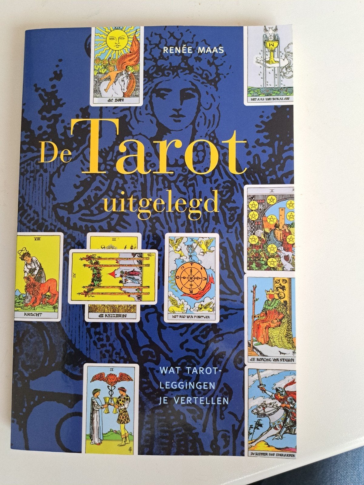 De Tarot uitgelegd - Renée Maas, Tarot of Kaarten leggen, Ophalen of Verzenden, Zo goed als nieuw, Renée Maas