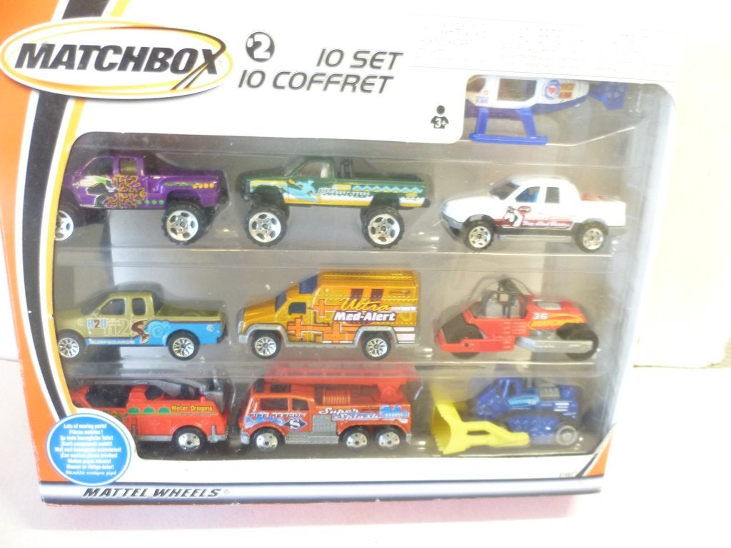 Matchbox 2001 set van 10 modellen nieuw in de doos modelauto, Hobby en Vrije tijd, Ophalen of Verzenden, Nieuw, Auto
