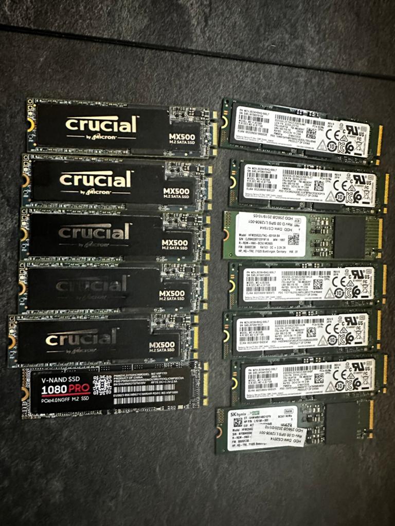Partij ssd m2 1 tb en 256 gb, Computers en Software, RAM geheugen, Ophalen of Verzenden, Zo goed als nieuw, DDR4, Laptop