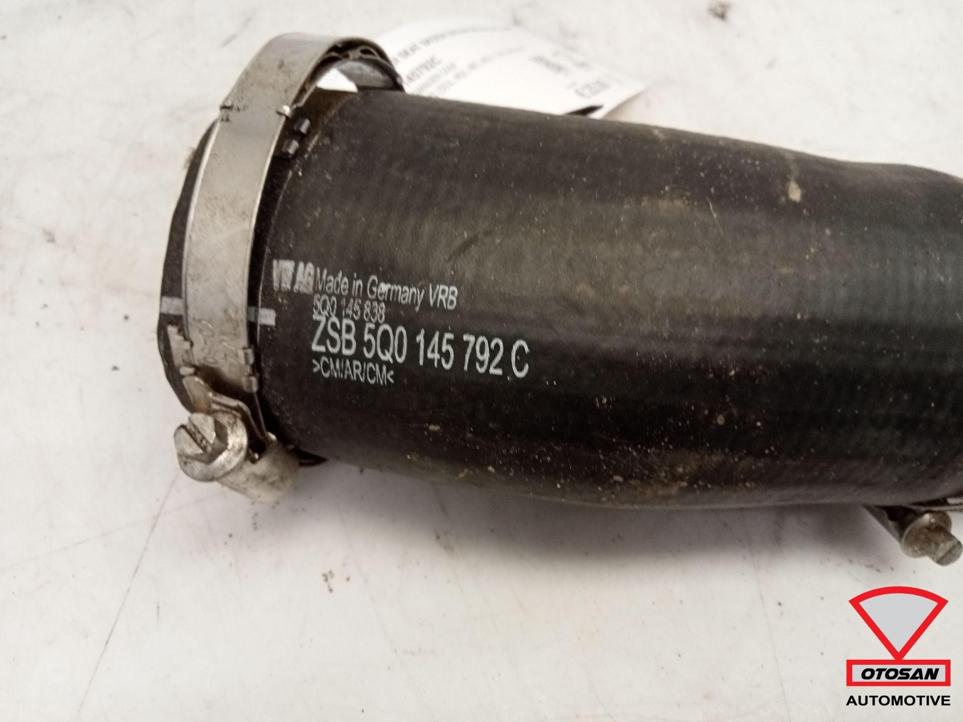 VW Audi Seat Skoda VAG Intercoolerslang 5Q0145792C, Gebruikt, Volkswagen, Volkswagen AG, Berliner Ring 2
38440  Wolfsburg, DE