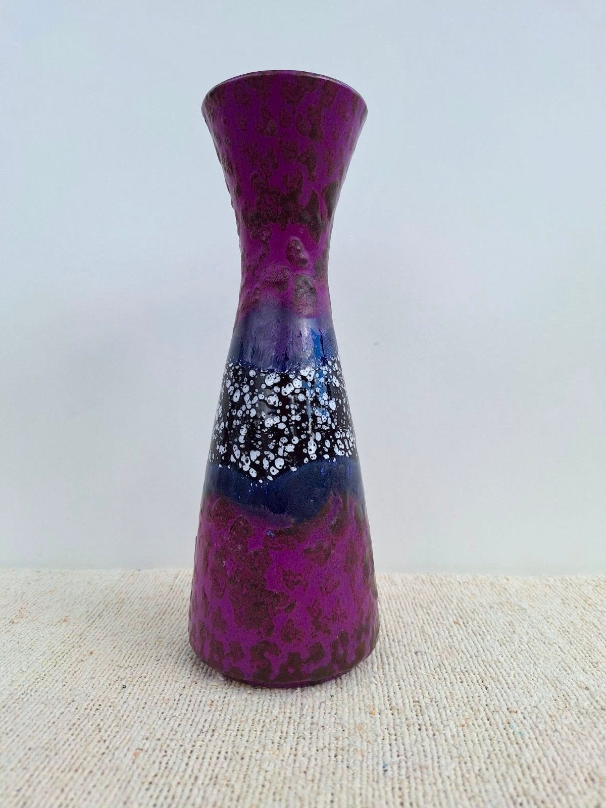 vintage West Germany paarse fatlava vaas, Antiek en Kunst, Antiek | Vazen, Ophalen of Verzenden