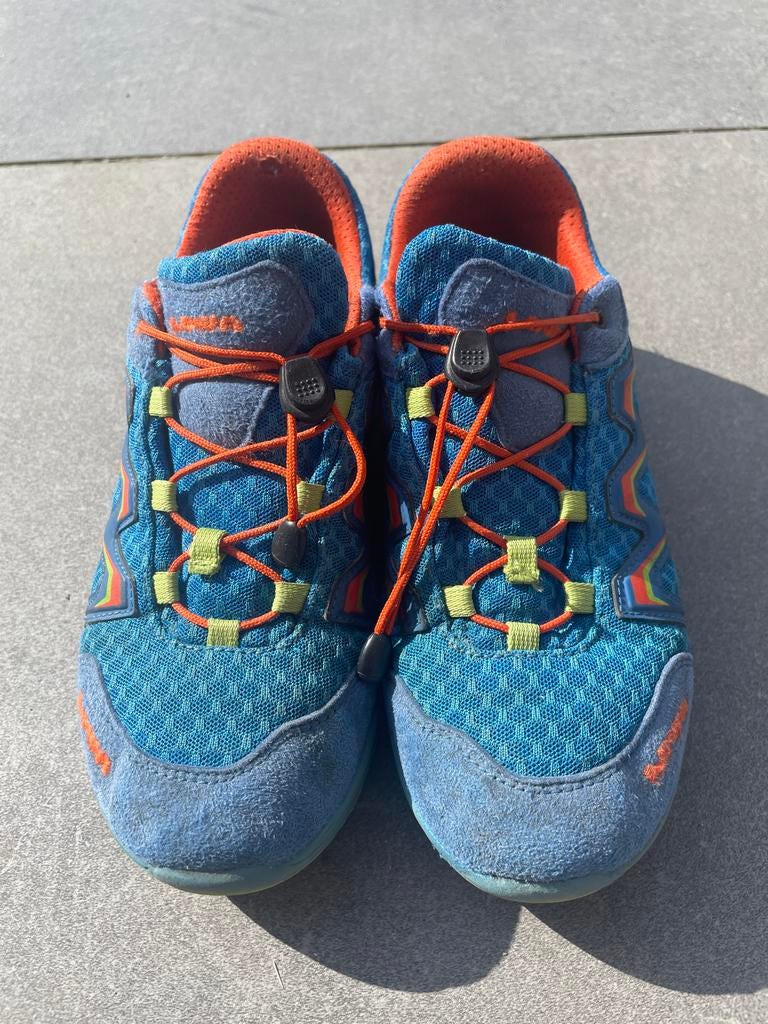 Wandelschoenen mt 36 Lowa, Gebruikt, Schoenen, Ophalen of Verzenden, Jongen