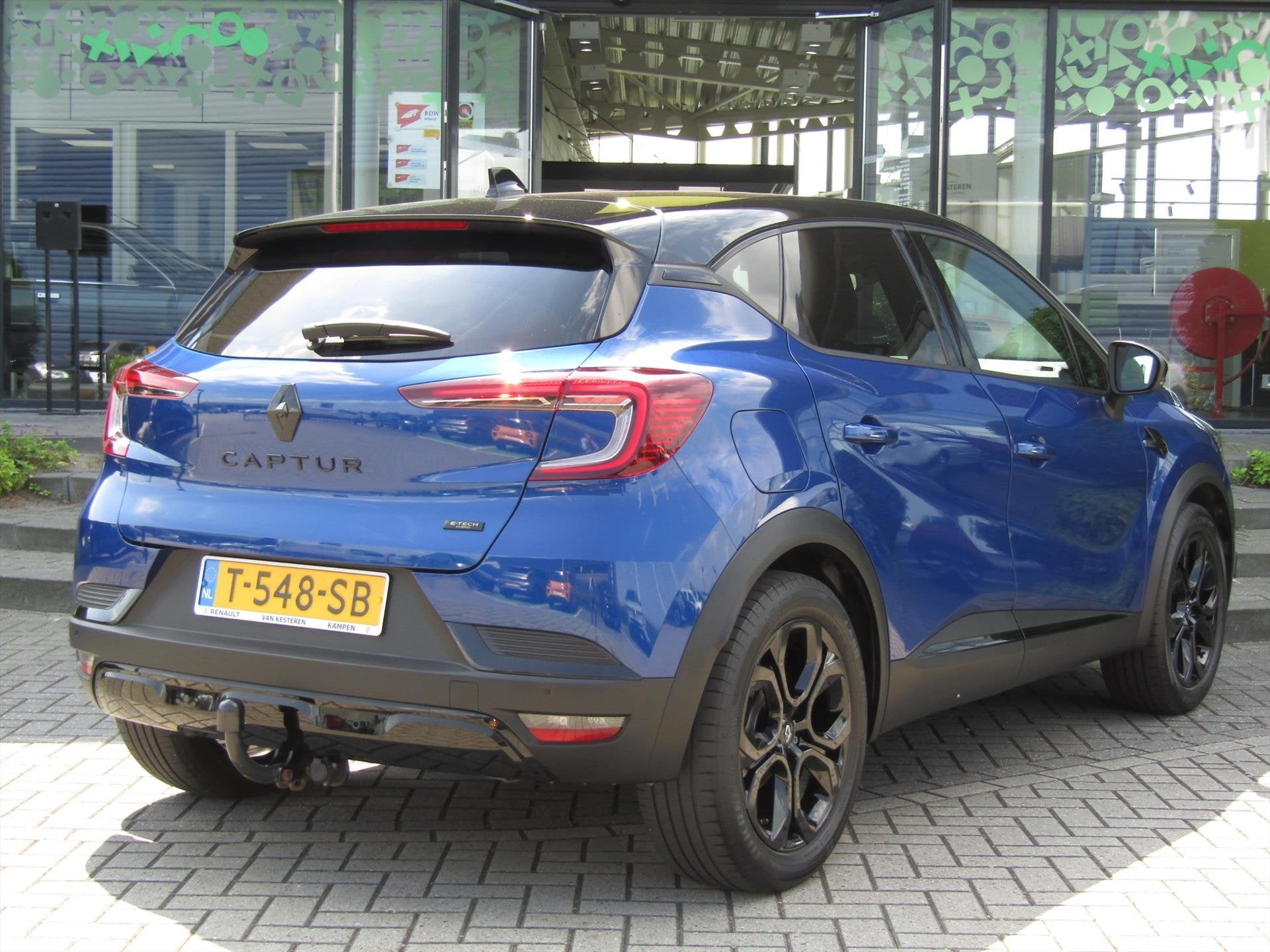 RENAULT Captur E-Tech Hybrid 145pk Aut Rive Gauche / Bose /, 94 pk, Gebruikt, 4 cilinders, 715 kg