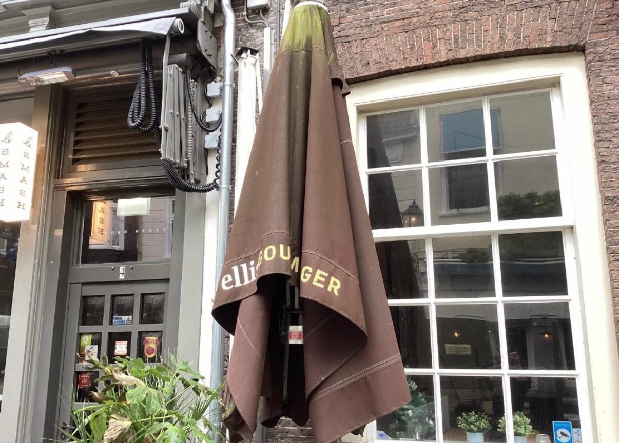 Horeca parasolen met heaters, Ophalen