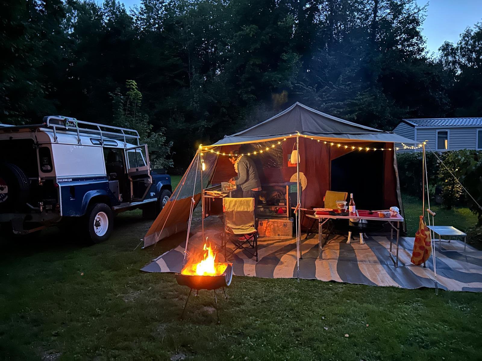 3Dog tenttrailer 2017 met originele keuken en extra voortent, Ophalen, 3DOG, Meerkleurig, Tot en met 2