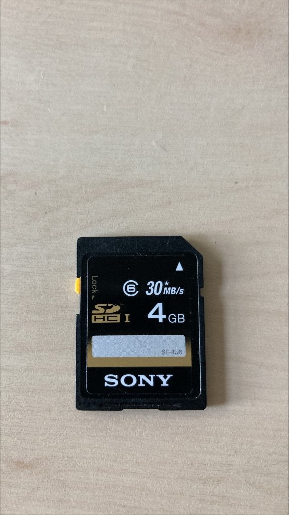 Sony 4gb D, Gebruikt, Ophalen of Verzenden, Fotocamera, Sony