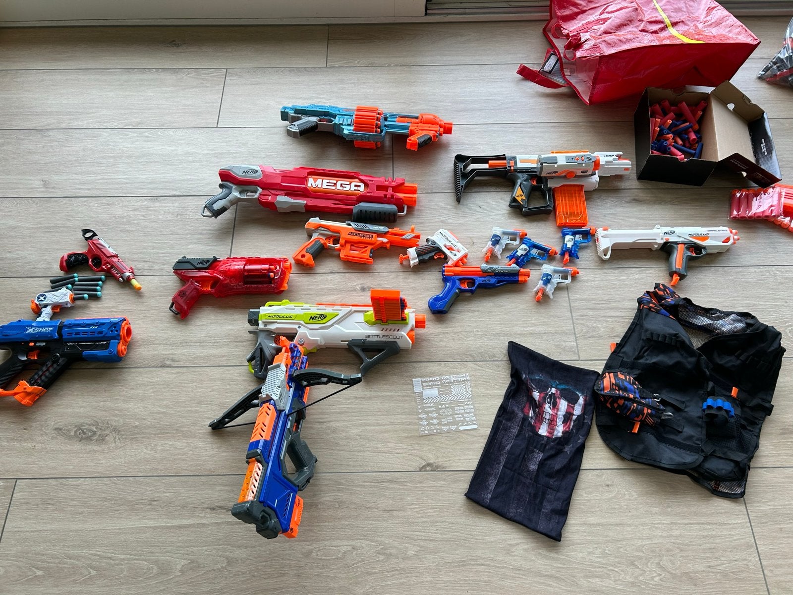 Grote Nerf en X-Shot collectie met accessoires, Ophalen of Verzenden, Gebruikt, Jongen of Meisje