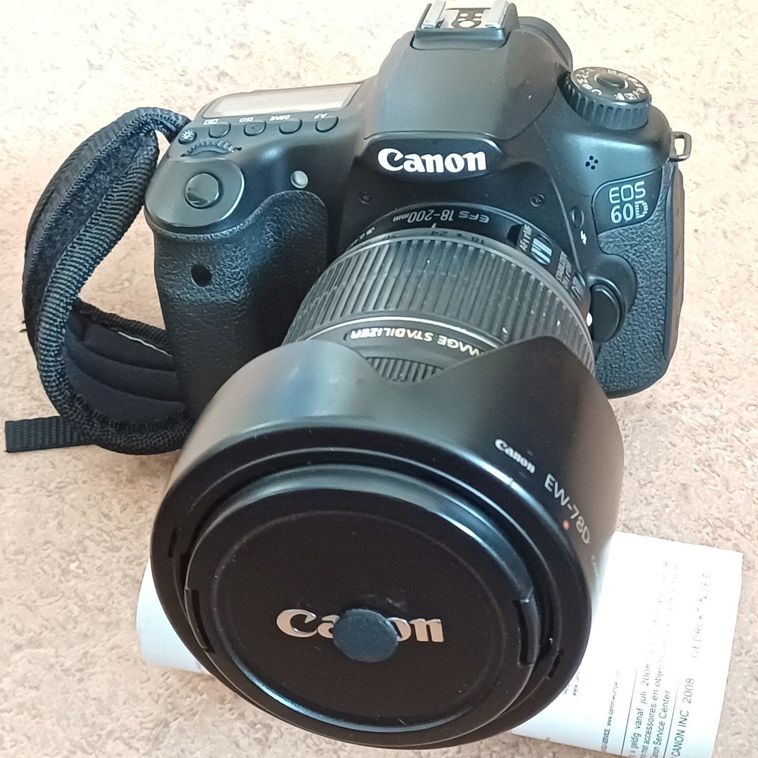 Canon EOS 60D met EF-S 18-200mm lens (zonder lader), Ingebouwde flitser, Gebruikt, Spiegelreflex, Canon