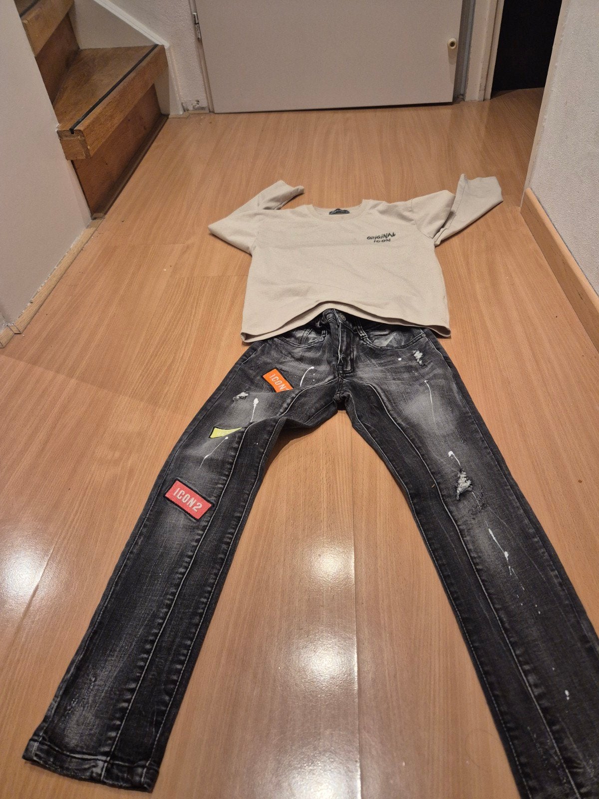 Stoere set: Longsleeve en Jeans voor jongens - Maat 110, Ophalen of Verzenden