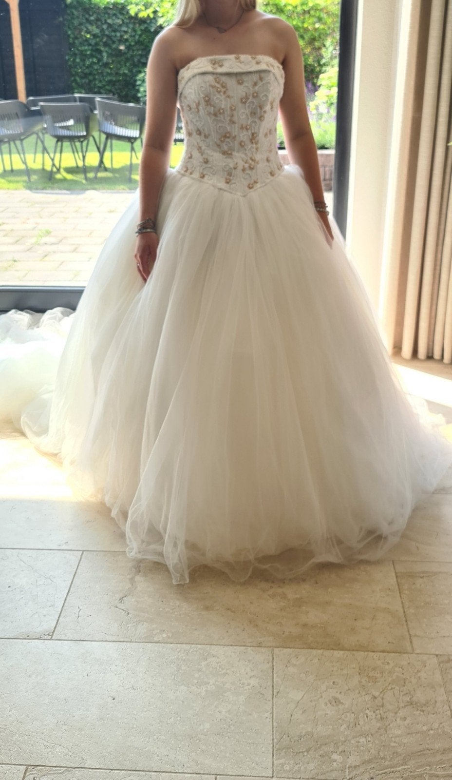 Demetrios Strapless Trouwjurk met Sleep, Pailletten & Tule, Ophalen of Verzenden, Zo goed als nieuw, Wit, Trouwjurk