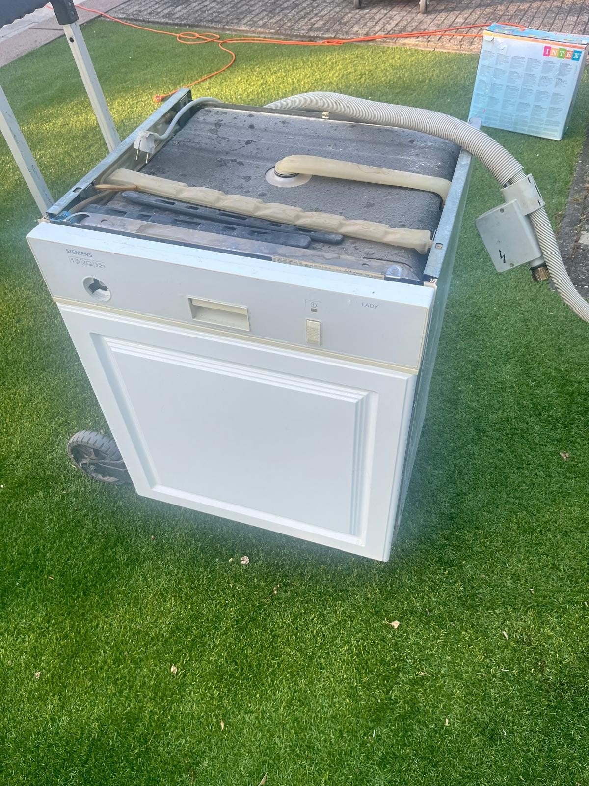 Siemens Lady Vaatwasser - Inbouwmodel en opknapper, Ophalen, Gebruikt, 60 cm of meer, Inbouw