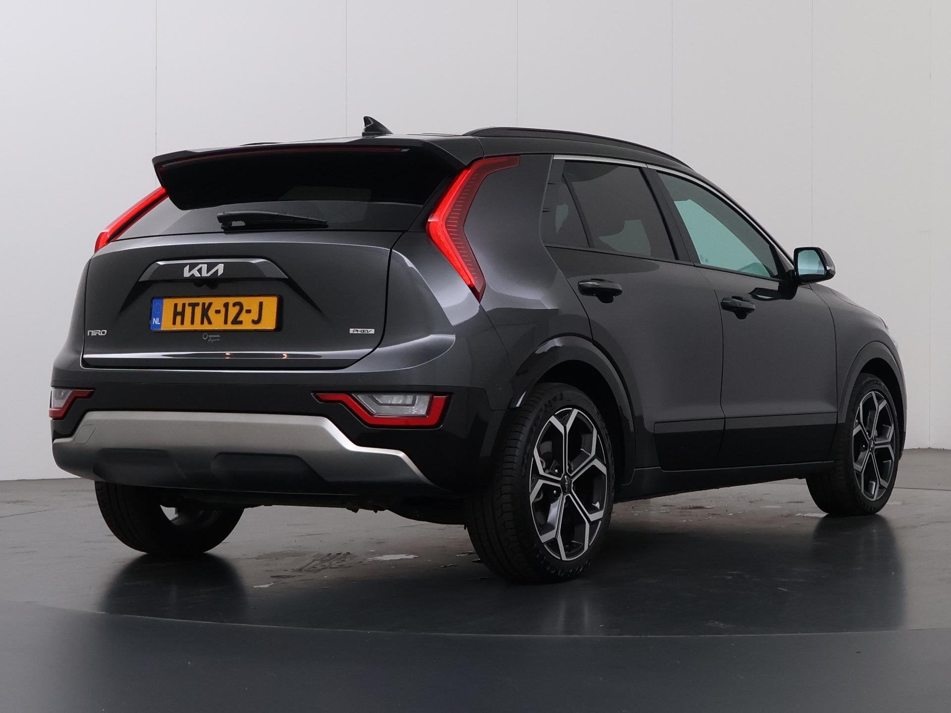 Kia Niro 1.6 GDi PHEV ExecutiveLine | Panoramadak | Harman/k, Gebruikt, Euro 6, SUV of Terreinwagen, Zilver of Grijs