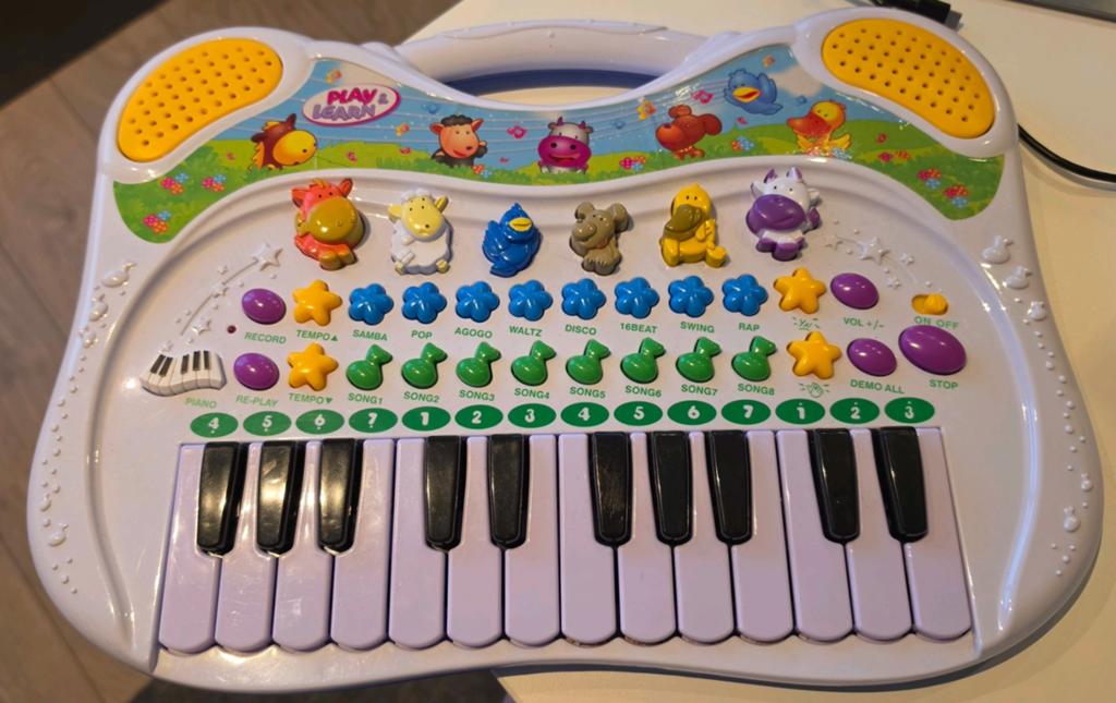 Kinderpiano met geluid, dierengeluiden, werkt perfect, Ophalen of Verzenden, Overige typen, Met geluid