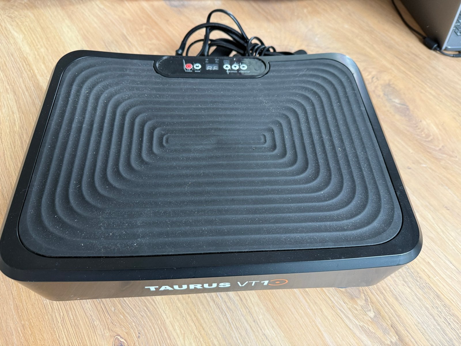 Taurus VT10 Bodyshape Trilplaat - Zo goed als nieuw, Ophalen of Verzenden, Zo goed als nieuw, Armen, Trilplaat