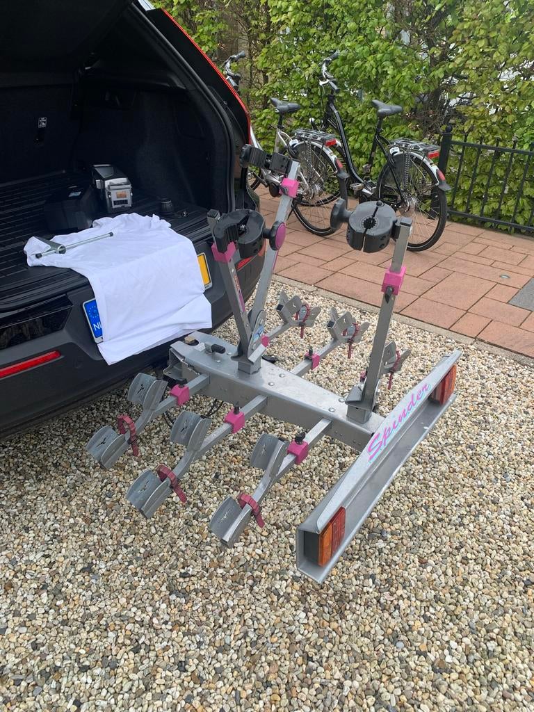 Spinder Kantelbare Fietsendrager voor 3 fietsen, 75 kg, Auto diversen, Ophalen, 3 fietsen of meer, Gebruikt, Trekhaakdrager