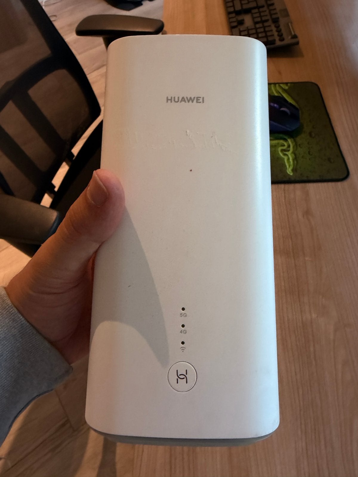 Huawei 5G CPE Pro 2 (H122-373) 5G/4G router – zgan, Ophalen of Verzenden, Zo goed als nieuw, Router