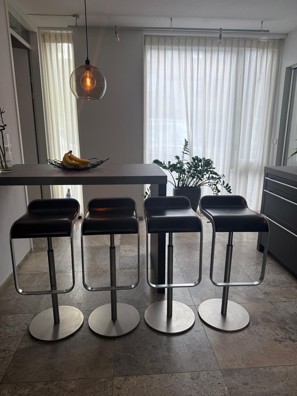 Originele LAPALMA LEM barkrukken.Ontwerp Shin & Tomoko Azumi, Huis en Inrichting, Barkrukken, Ophalen, Draaibaar, 60 tot 90 cm