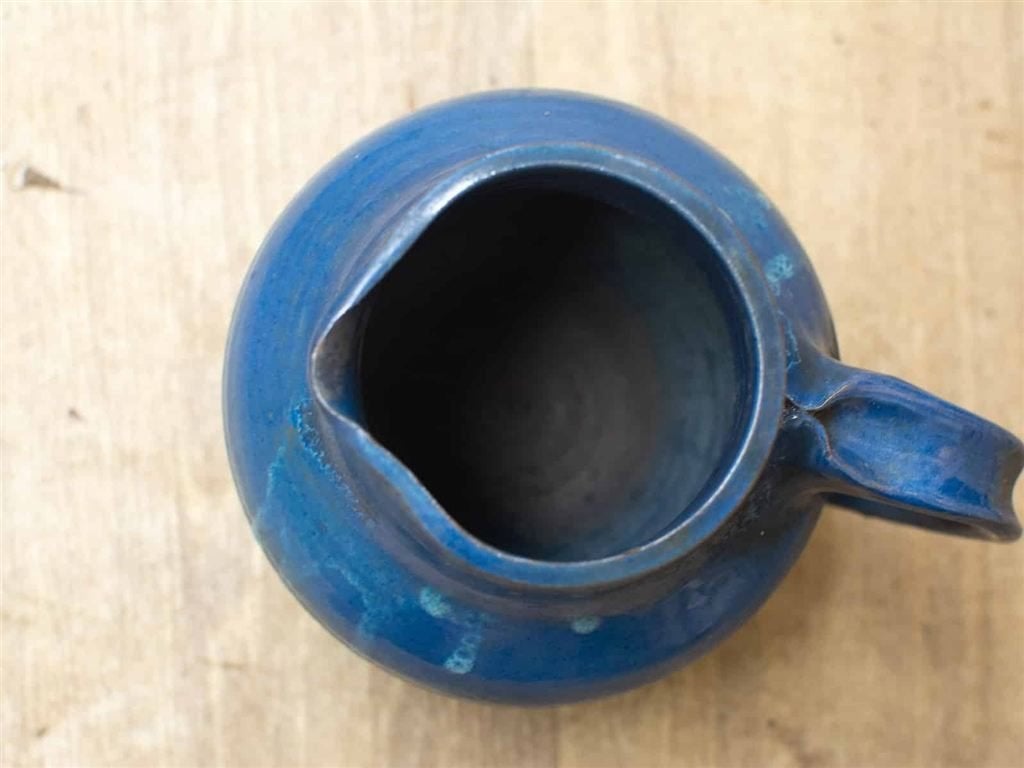 blauwe kan 24374, Gebruikt, Ophalen of Verzenden, Bord(en), Overige stijlen