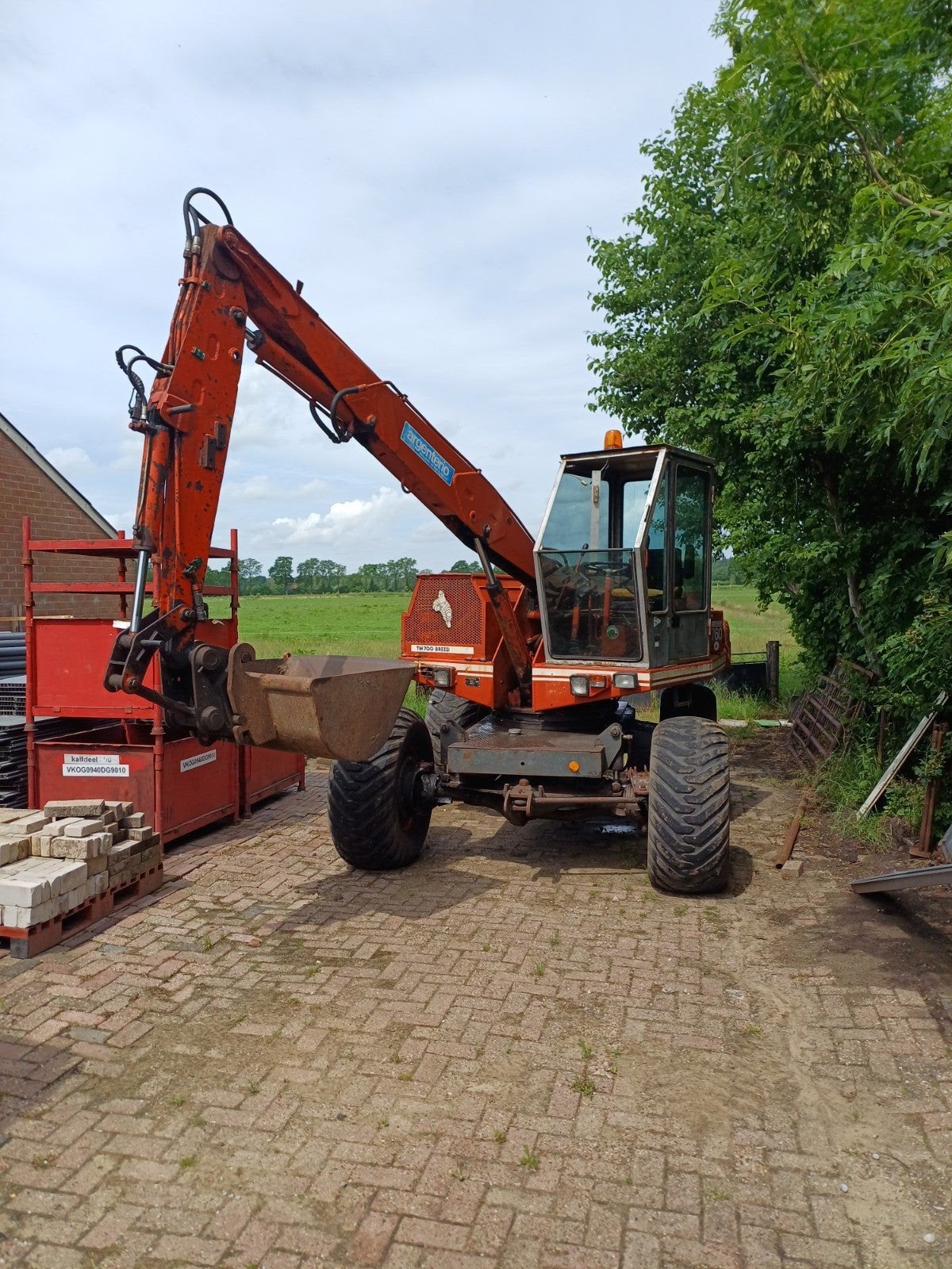 Argenterio 760 mobiele graafmachine, Zakelijke goederen, Ophalen
