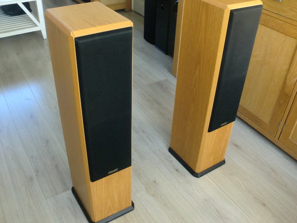 Mission 752 2-way reflex open sound te beluisteren., Zo goed als nieuw, 60 tot 120 watt, Front, Rear of Stereo speakers, Ophalen