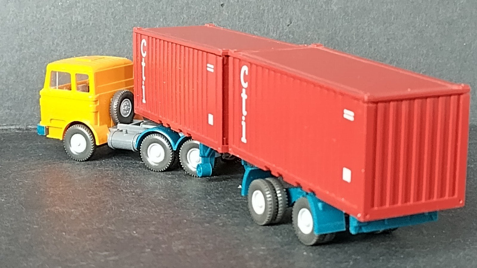 Mercedes Benz LP Container truck 1:87 H0 Wiking Pol, Verzenden, Wiking, M, Zo goed als nieuw