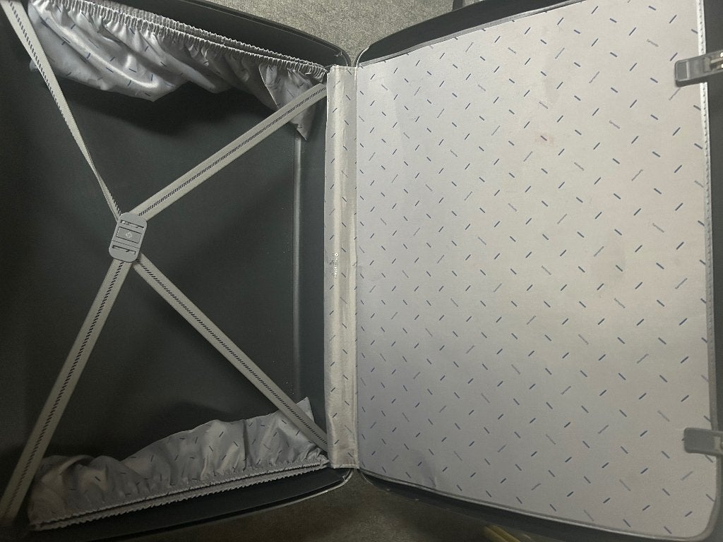 2 x Samsonite koffer, Gebruikt, Hard kunststof, 70 cm of meer, Wieltjes