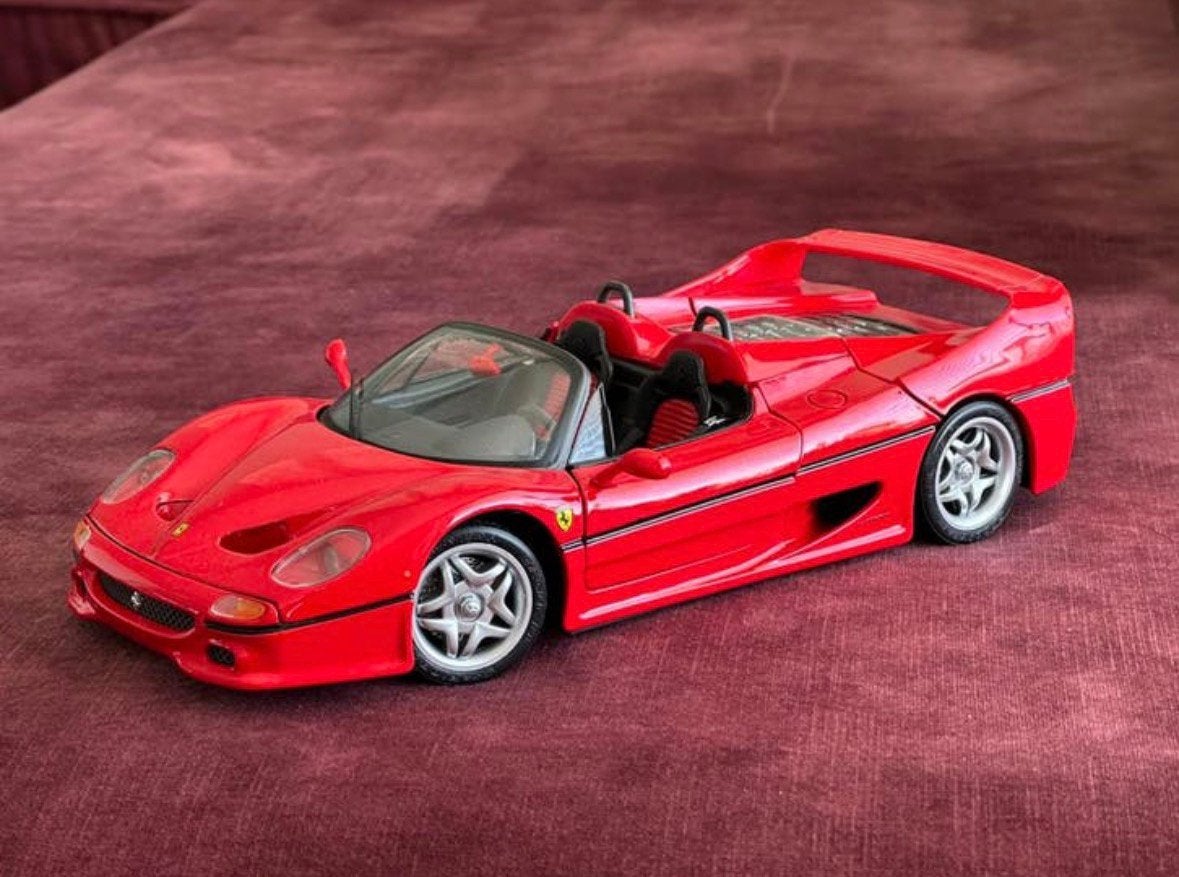 Ferrari F50 | Maisto, Hobby en Vrije tijd, Modelauto's | 1:18, Ophalen of Verzenden, Zo goed als nieuw, Maisto