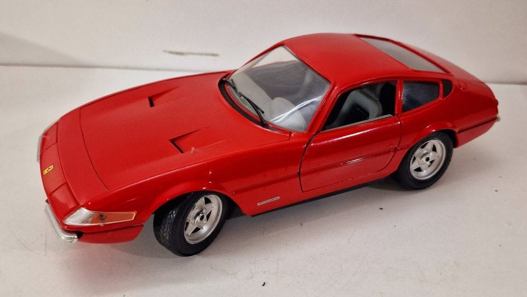 Ferrari daytona 365 GTB/4 Berlina Coupé 1969 techno  1:18, Ophalen, Zo goed als nieuw, Auto, Overige merken