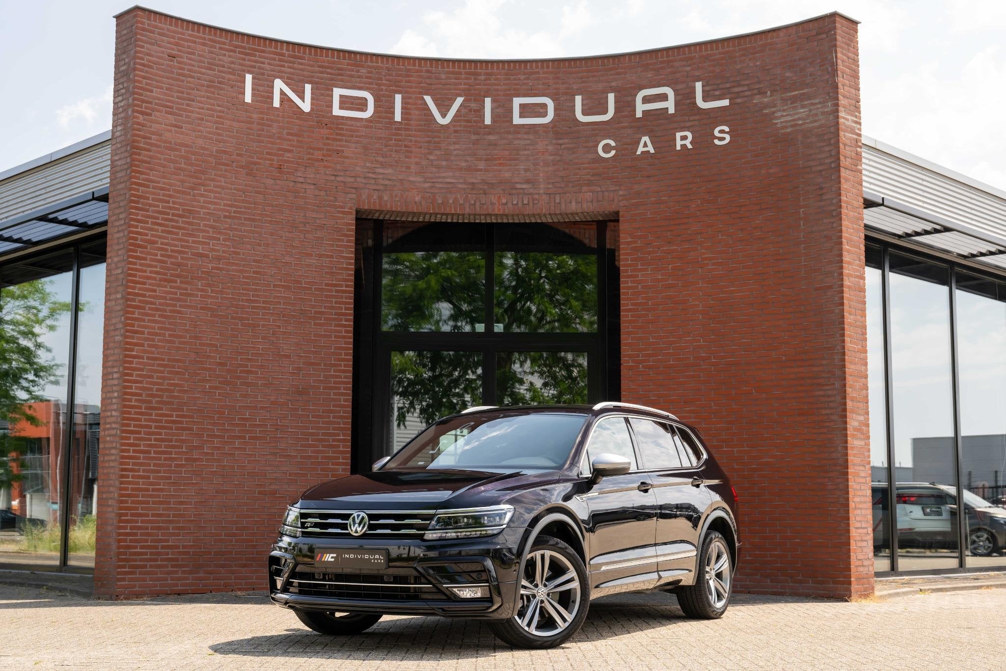 Volkswagen Tiguan Allspace 2.0 TSI 4Motion 7p. 190pk R-Line, Auto's, Automaat, Dealer onderhouden, Gebruikt, Euro 6
