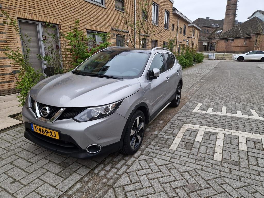 Nissan Qashqai 1.2 Dig-t 85KW 2WD CVT 2016 Grijs, Auto's, Nissan, Automaat, 680 kg, 4 cilinders, Particulier