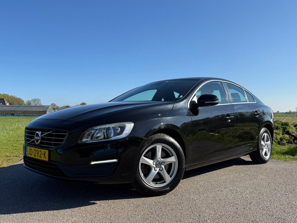 Volvo S60 2.0 D2 Nordic+ Clima Navigatie Stoelverwarming Dea, Auto's, Volvo, Bedrijf, Te koop, S60, ABS, Airbags, Airconditioning