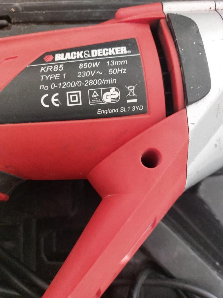 Black & Decker Boormachine in Koffer, Doe-het-zelf en Verbouw, Gereedschap | Boormachines, Boormachine, Ophalen of Verzenden, Variabele snelheid