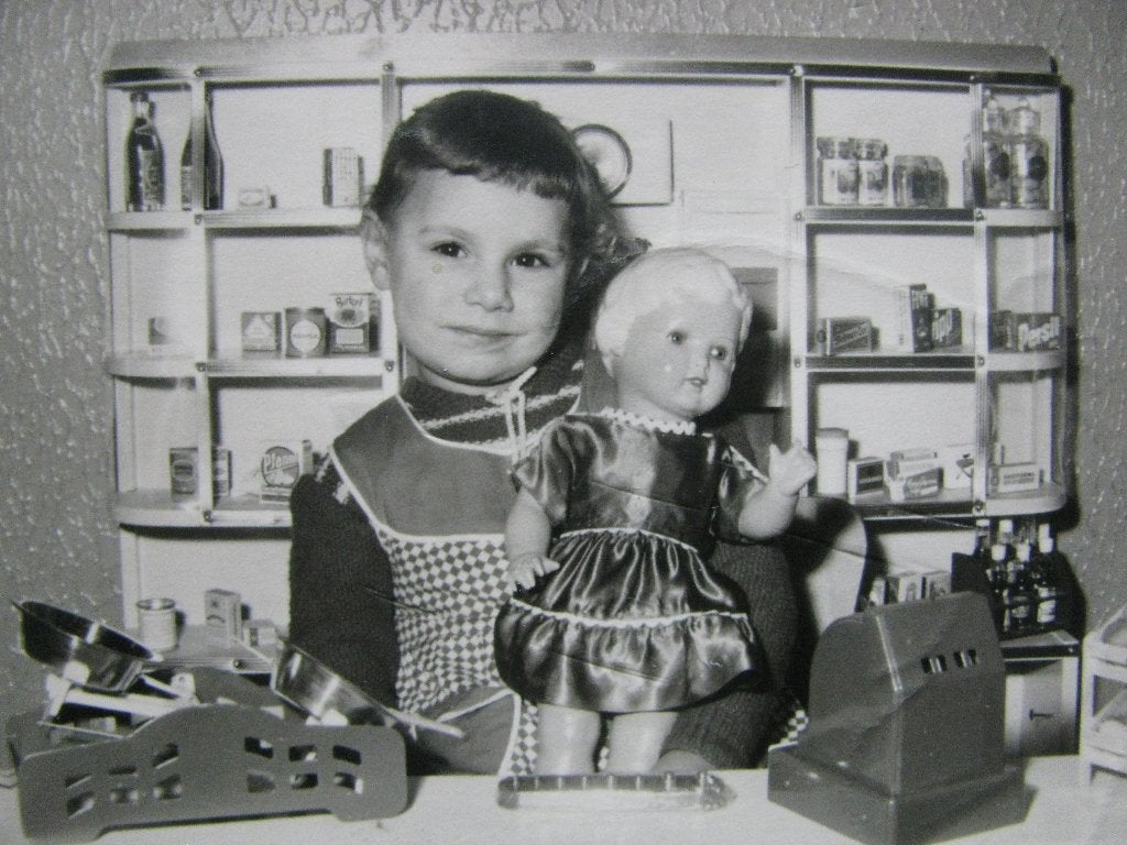 Oude Foto - Meisje met Schildkröt Pop / Speelgoed Winkel, Verzenden, 1920 tot 1940, Kinderen